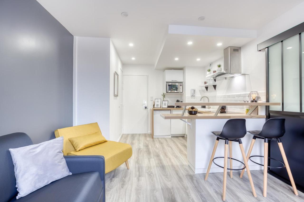 J-Mo Home - Magny - Moderne Et Chaleureux Luaran gambar